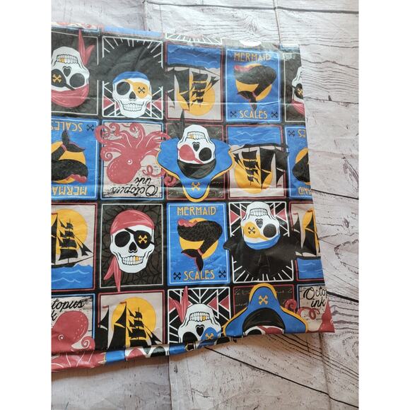 Pirates Mermaid Ocutpus Halloween Patchwork Vinyl Flannel Bk Tablecloth 54x68in - Picture 3 of 6